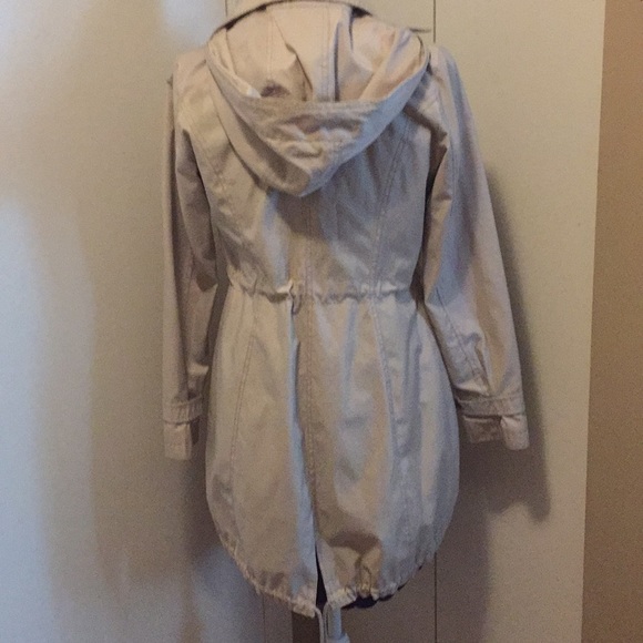 Laundry by Shelli Segal tan spring jacket - Picture 4 of 7